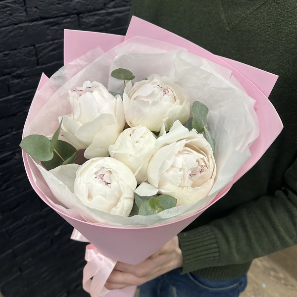 Букет из 5 пионов Одиле "Пломбир" в Куровском