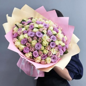 Букет из 101 розы пастельный микс и роз Меритим (40 см) в Куровском