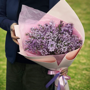 Букет из 11 веток сирени в Куровском