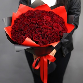 Букет из 51 красной розы (50 см) в Куровском