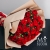 Букет 15 кустовых красных роз в Куровском Букет 15 кустовых красных роз в Куровском